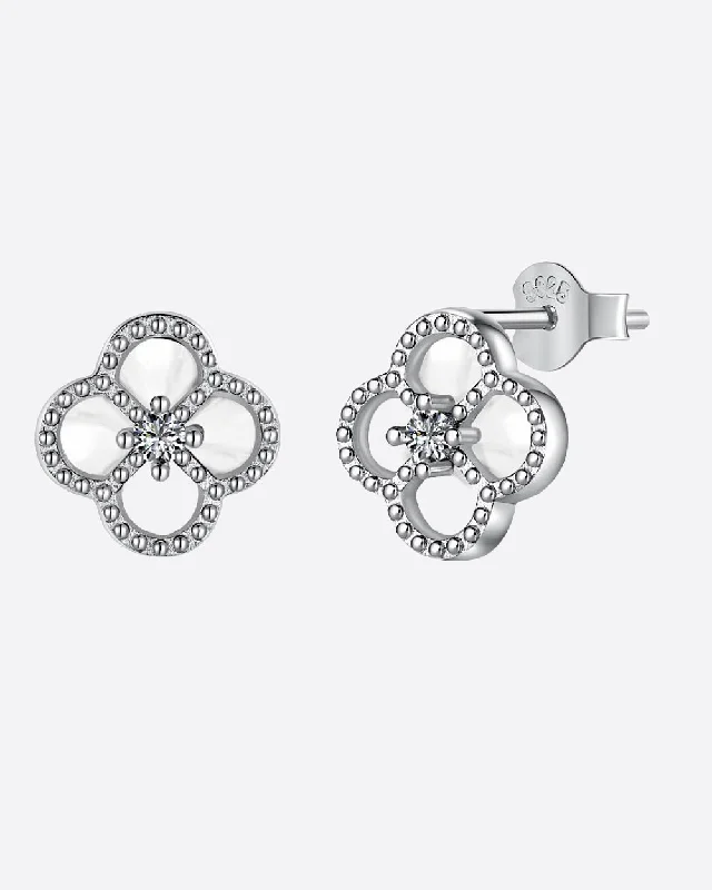 Ladies elegant earrings-PEARL CLOVER STUDS 925. - WHITE GOLD