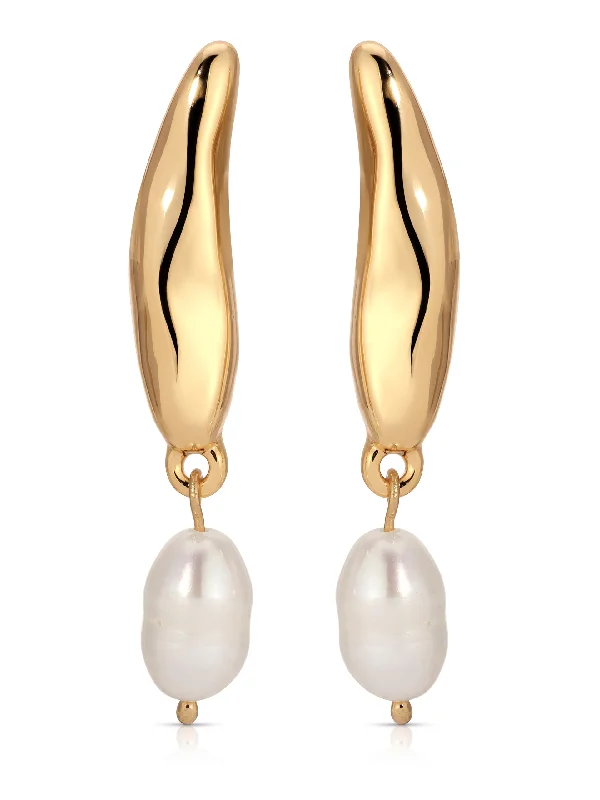 Ladies statement earrings-Liquid Lux Pearl Earrings