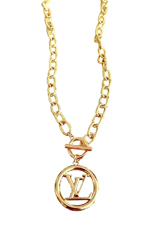 Ladies trendy gold necklace-LV Gold Circle Necklace