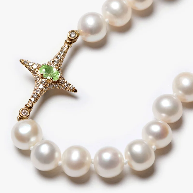 Ladies tennis necklace-Selene Peridot Pearl Necklace