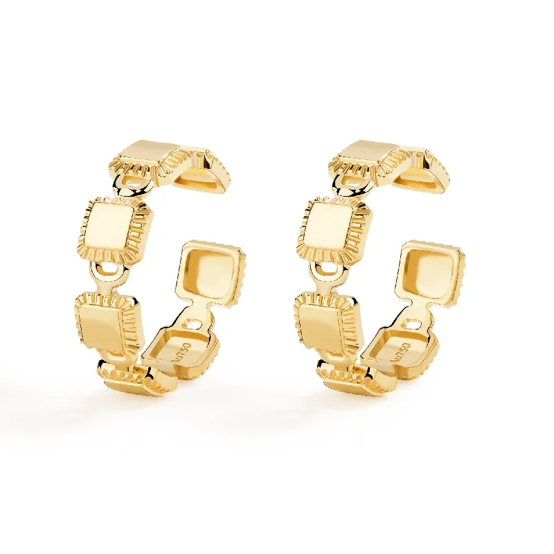 Ladies fashion earrings-Unlock Classic - 18K Lock Infinte Gold Ear Cuff