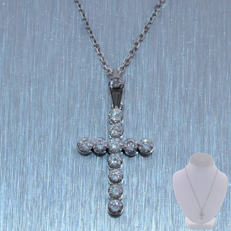 Ladies elegant necklace-Modern 14k White Gold 0.85ctw Diamond Cross 18" Necklace