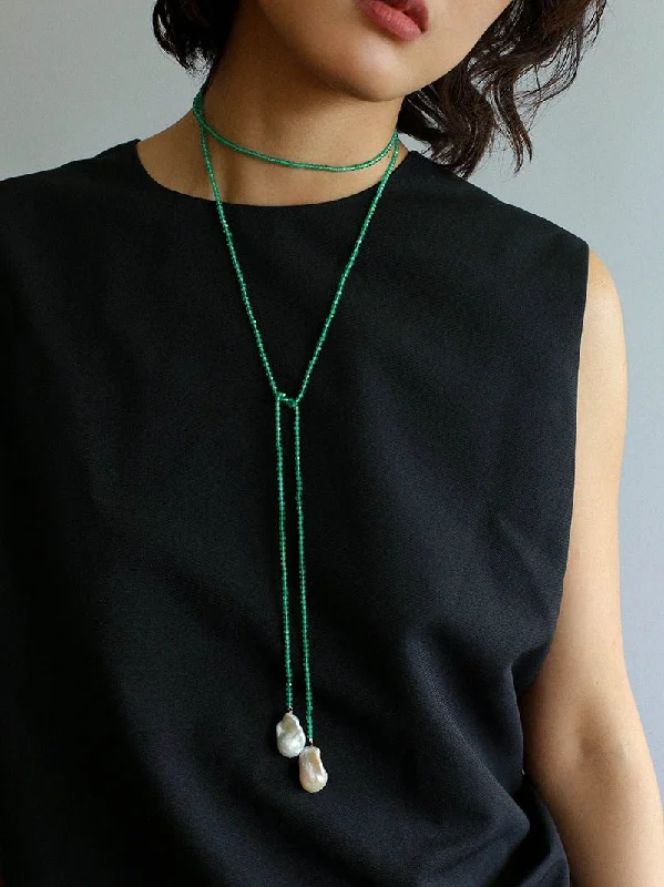 Ladies gold jewelry necklace-Extra-Long Lariat Necklace with Green Agate and Pearl Ends