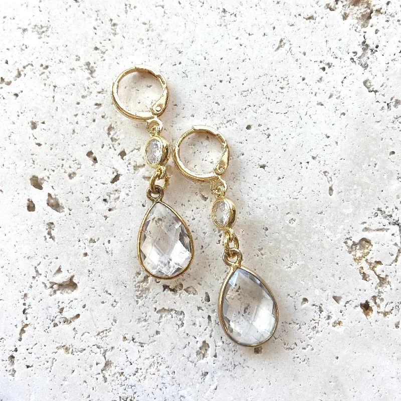 Ladies sterling silver stud earrings-Earring Teardrop Crystal Drops Gold