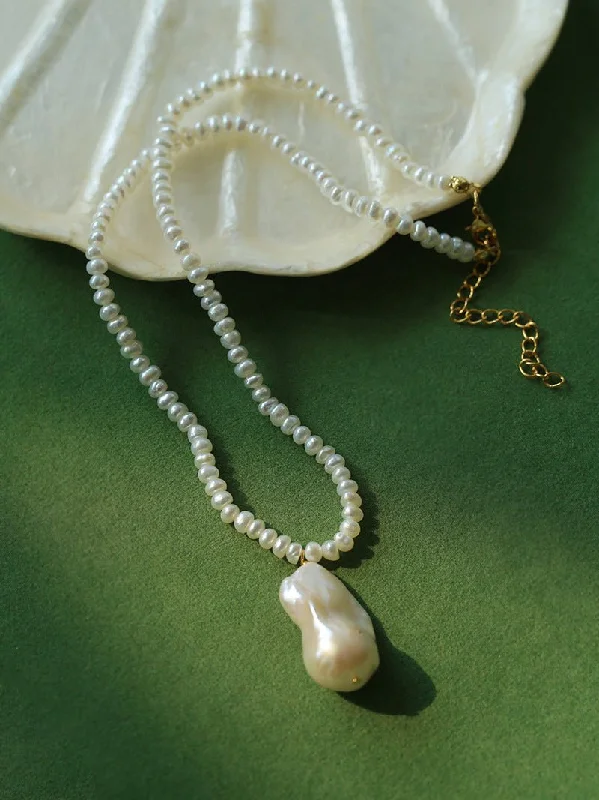 Ladies diamond necklace-Simple Baroque Pearl Necklaces