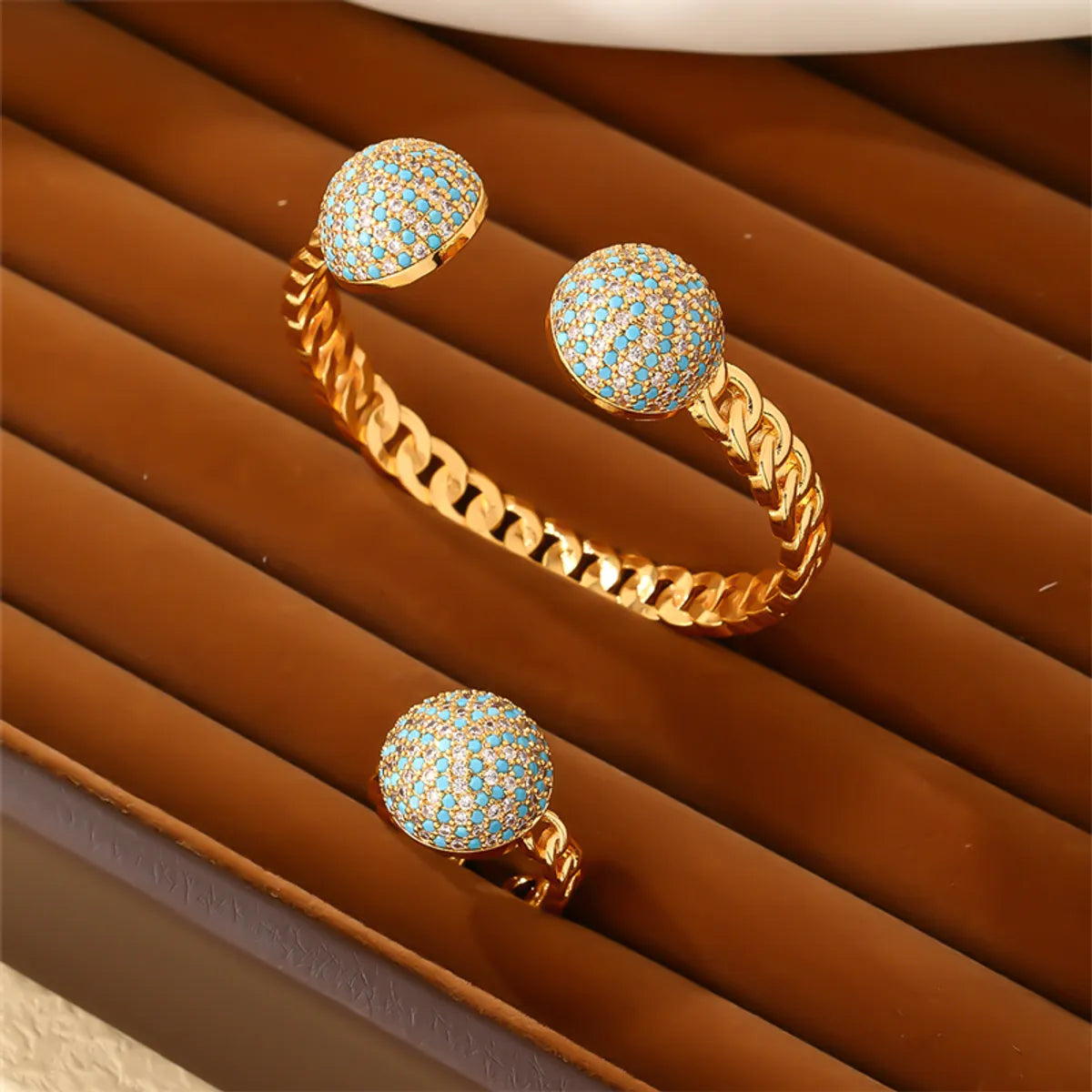 Ladies diamond bracelet-Casual Elegant Glam Geometric Round Copper Plating Inlay Zircon Gold Plated Rings Bracelets