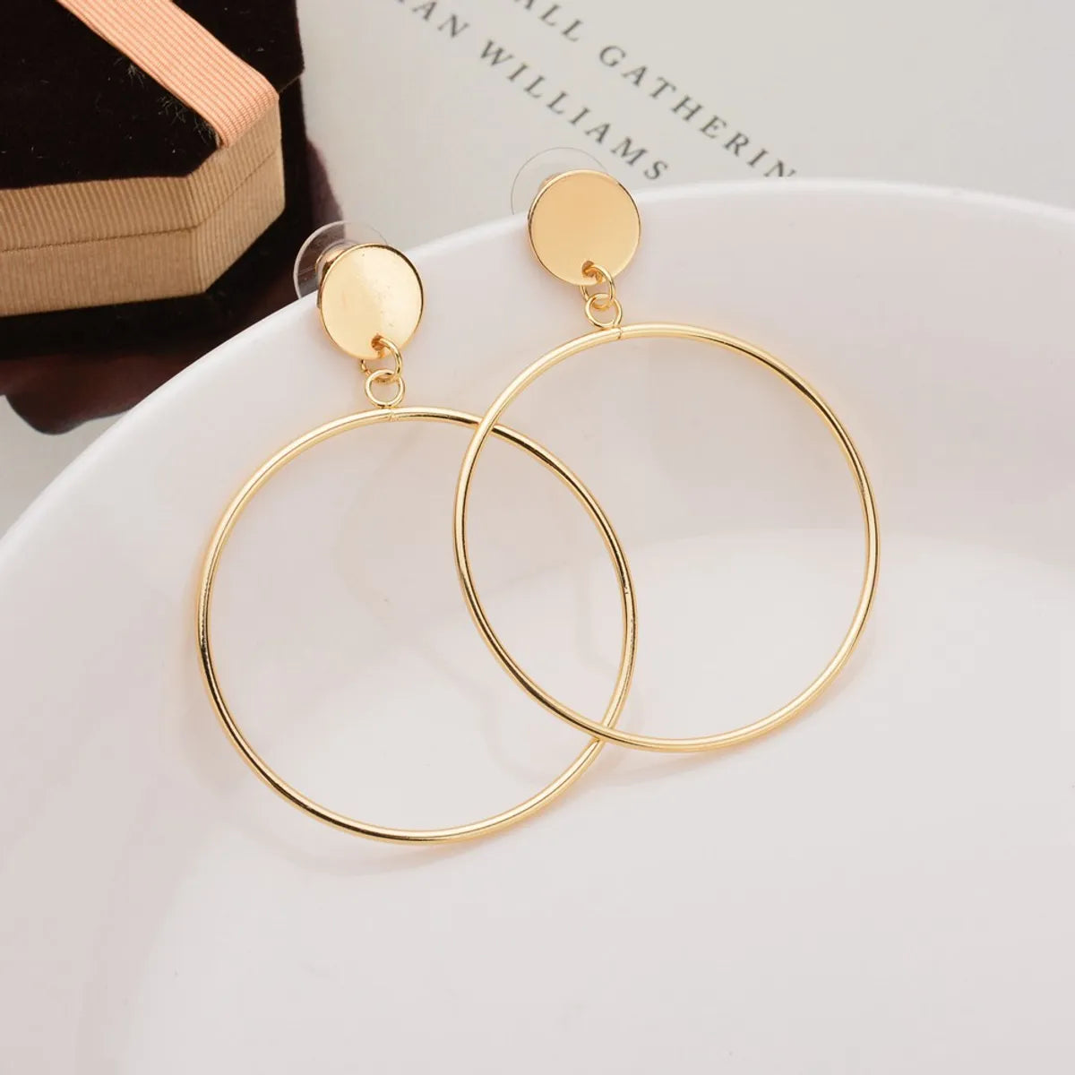 Ladies simple gold ring-Alloy Fashion Geometric Earring  (alloy) Nhbq1265-alloy