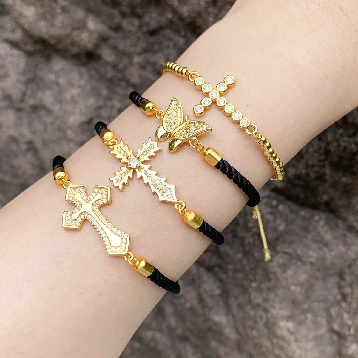 Ladies pearl bracelet-Fashion Simple Style Cross Copper Plating Inlay Zircon 18k Gold Plated Drawstring Bracelets