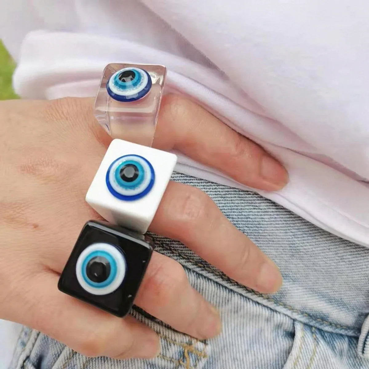 Ladies wedding ring-Retro Devil's Eye Blue Eye Glitter Square Wide-faced Resin Ring