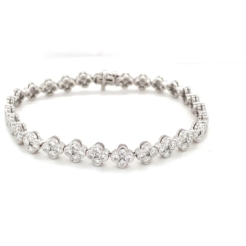 Ladies heart-shaped bracelet-14k White Gold 4.60 cttw Diamond Tennis Bracelet