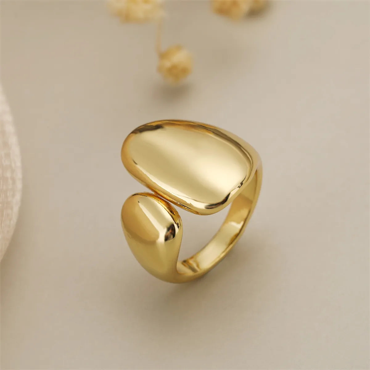 Ladies personalized ring-Luxurious Heart Shape Copper Plating Inlay Zircon Gold Plated Open Rings