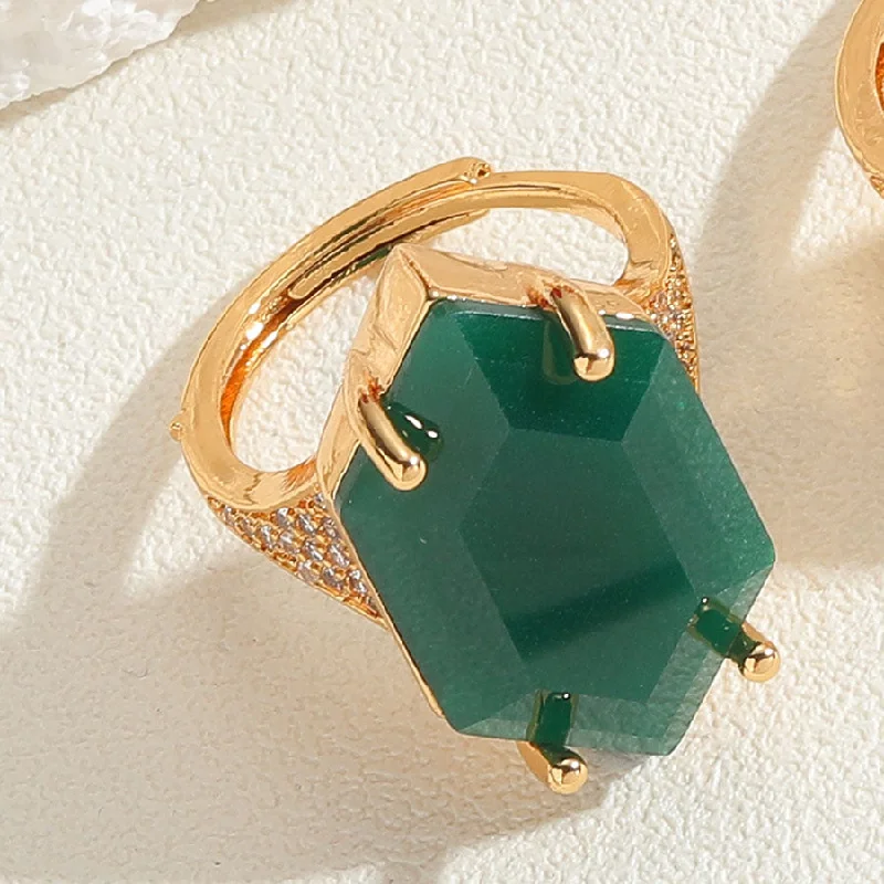 Emerald Hexagonal Zircon Ring