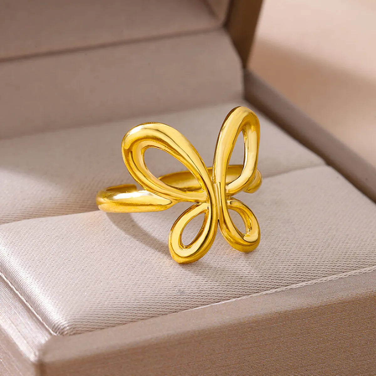 Ladies ring with diamonds-Cute Simple Style Butterfly Stainless Steel Plating Hollow Out 18k Gold Plated Open Rings