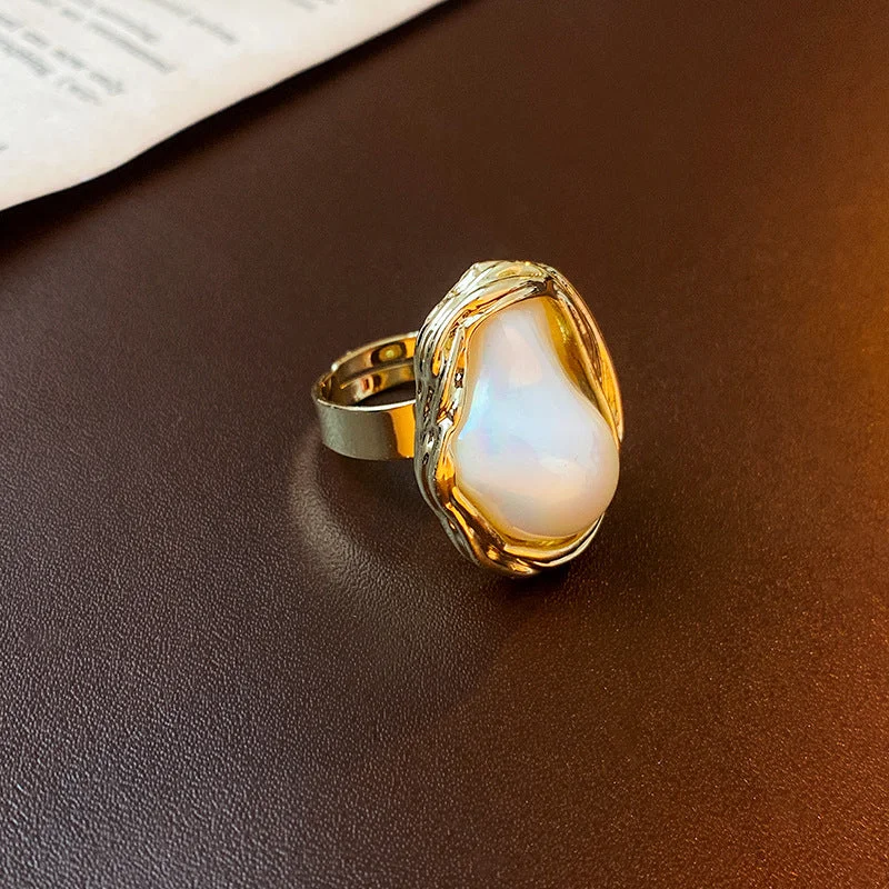 23# Geometric Irregular Open-End Pearl Ring